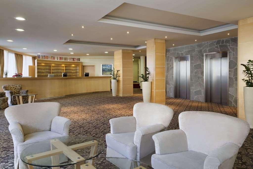 Ramada Hotel & Suites קרנייסקה גורה מראה פנימי תמונה